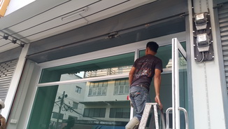 งานกระจก ฝ้า เพดาน.